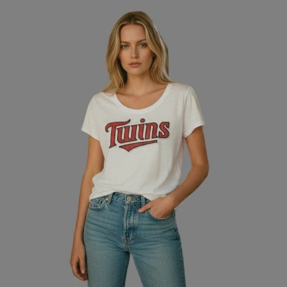 Victorias Secret PINK Twins Womens White and Red T-Shirt Size Medium
